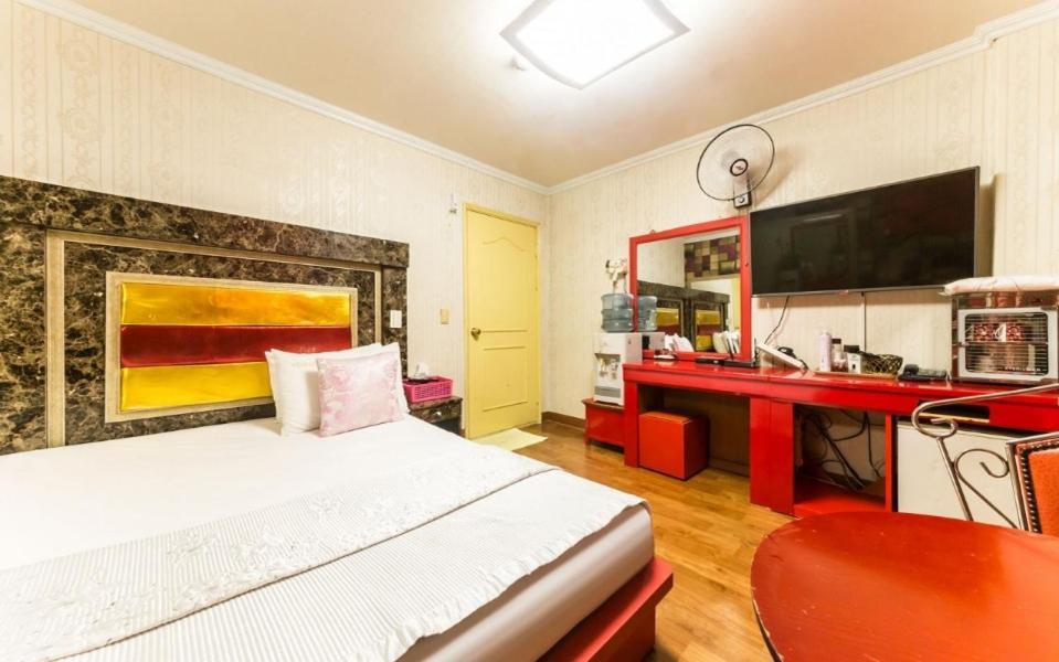 Feel Motel Phocshon Szoba fotó